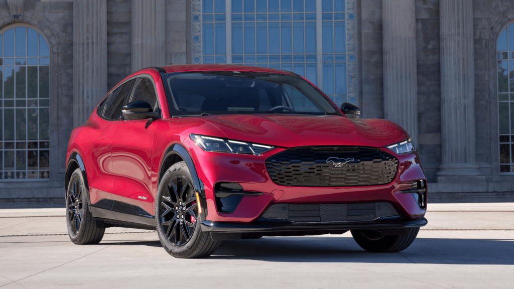 Compare the 2025 Mustang Mach-E® with other EVs—Shaker Heights buyers appreciate its blend of power and innovation.