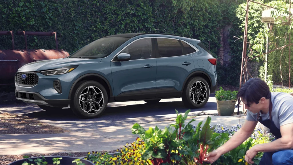 2025 Ford Escape® SUV in Concord, OH, offering comfort, utility, and advanced technology for families and commuters.