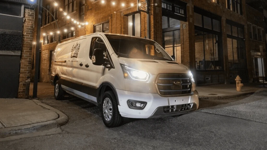 2025 Ford E-Transit™ van in Concord, OH, highlighting all-electric range, modern styling, and efficient performance for businesses.