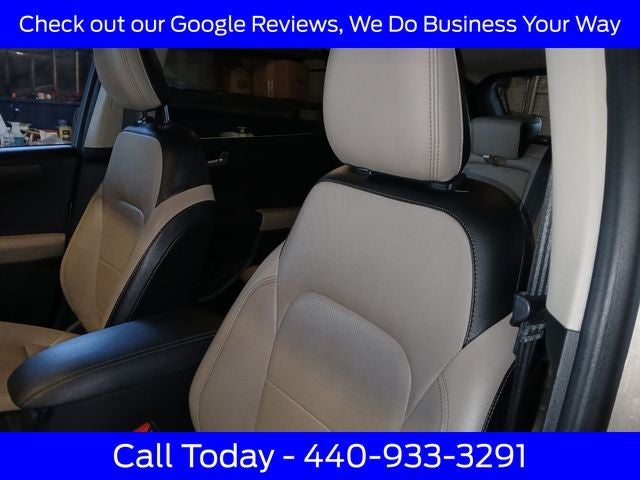 2020 Ford Escape Hybrid Titanium