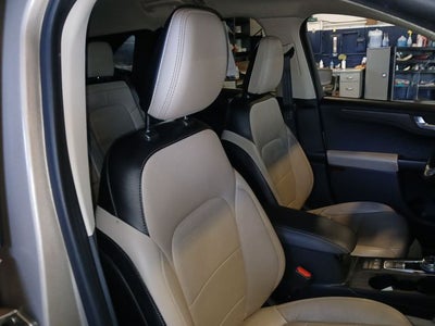 2020 Ford Escape Hybrid Titanium