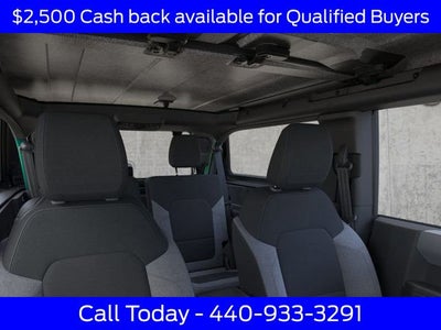 2025 Ford Bronco Base