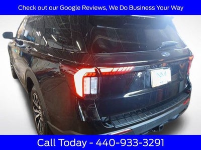 2025 Ford Explorer ST-Line