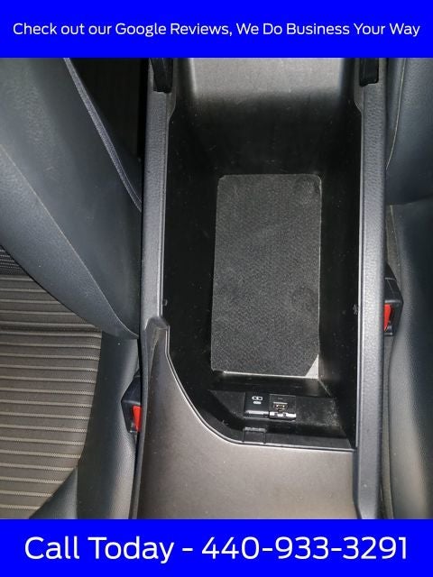 2021 Toyota Camry Hybrid SE