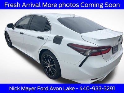 2021 Toyota Camry Hybrid SE