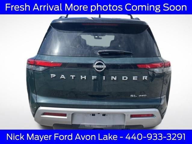 2024 Nissan Pathfinder SL