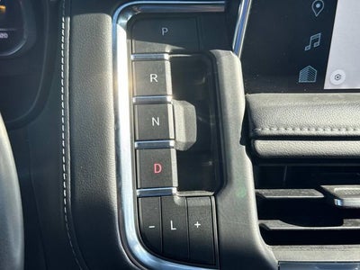 2023 Chevrolet Suburban LT