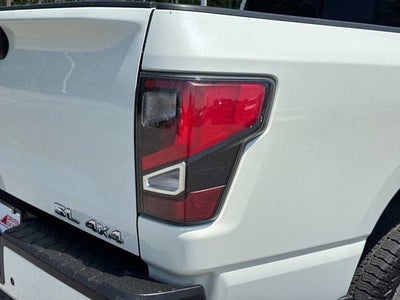2020 Nissan TITAN Crew Cab SL 4x4