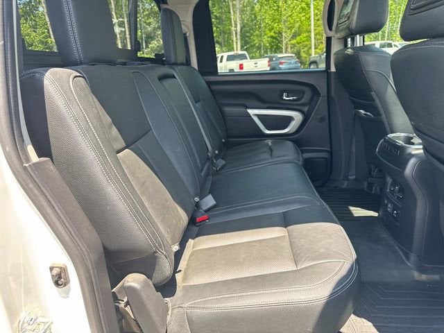2020 Nissan TITAN Crew Cab SL 4x4