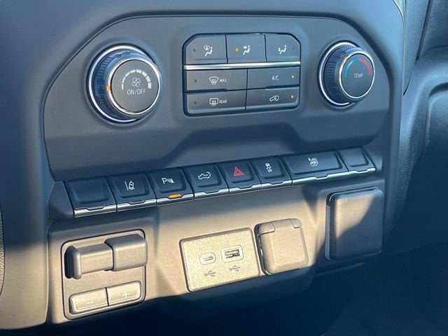 2025 Chevrolet Silverado 2500 HD Custom