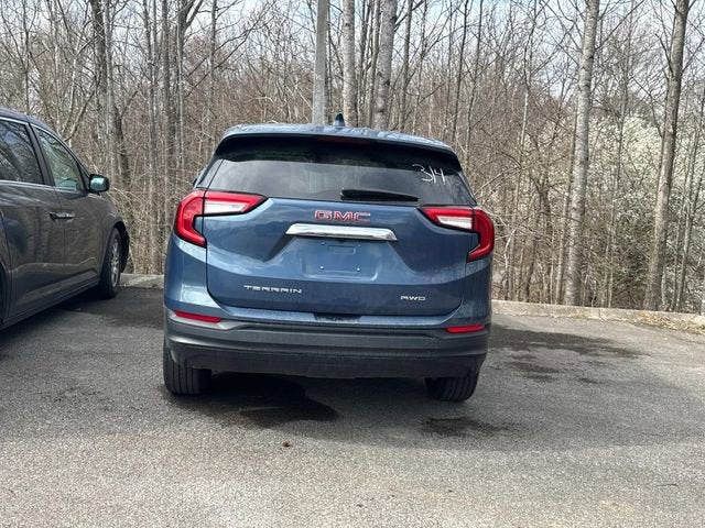 2024 GMC Terrain SLE