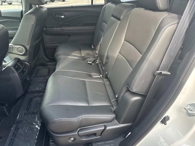 2021 Honda Pilot Black Edition