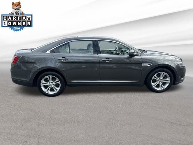 2018 Ford Taurus SE