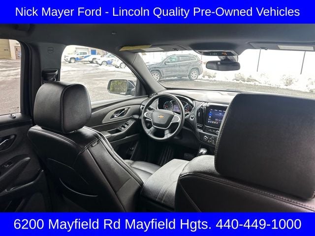 2022 Chevrolet Traverse LT Leather