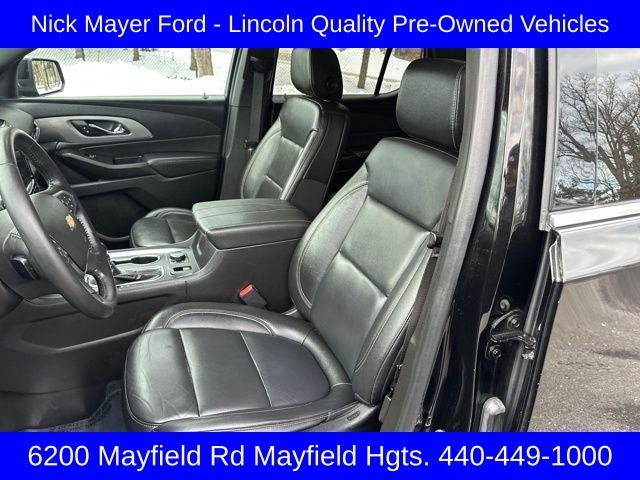 2022 Chevrolet Traverse LT Leather