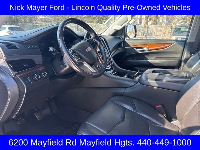 2020 Cadillac Escalade Luxury