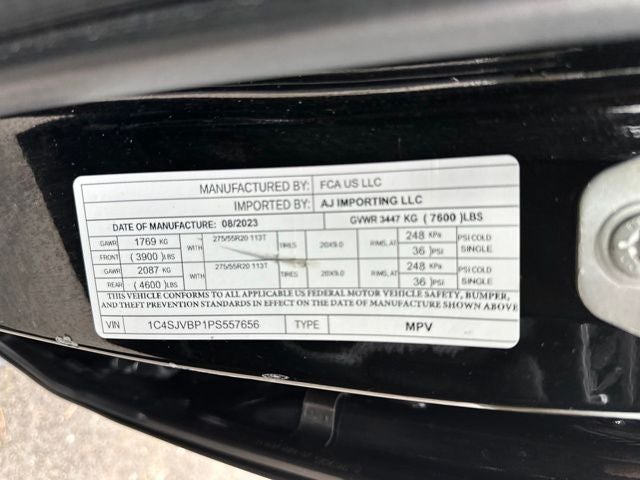 2023 Jeep Wagoneer Series II