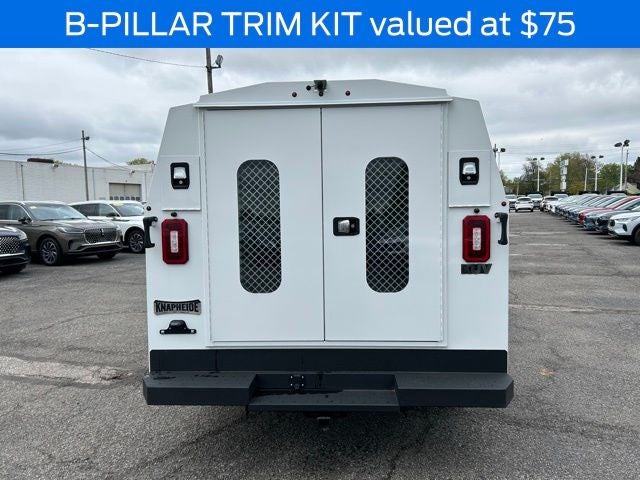 2026 Ford E-350SD Base Cutaway