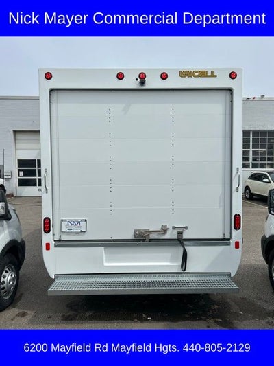 2025 Ford E-350SD Base Cutaway