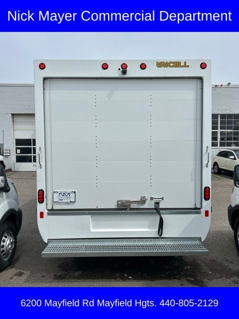 2025 Ford E-350SD Base Cutaway