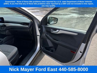 2020 Ford Escape SE