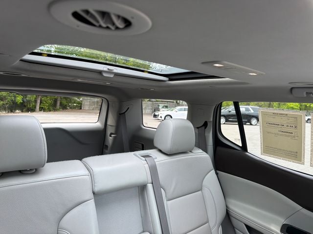 2021 GMC Acadia SLT
