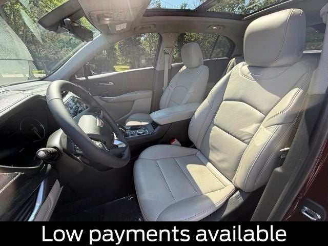 2022 Cadillac XT4 Premium Luxury