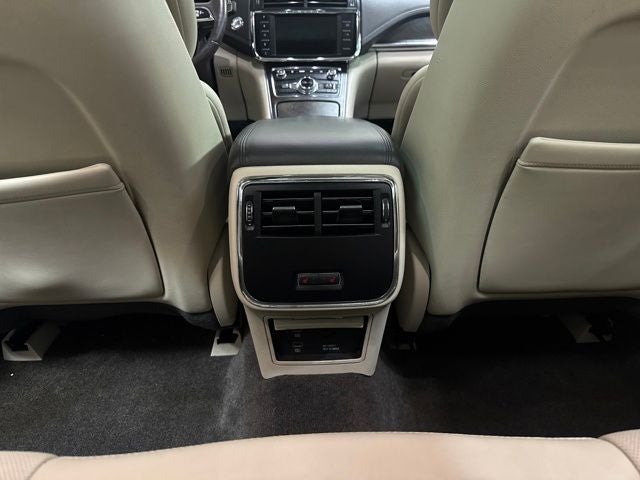 2017 Lincoln Continental Select