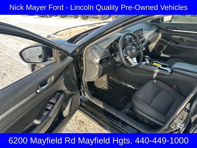 2023 Nissan Altima 2.5 SV