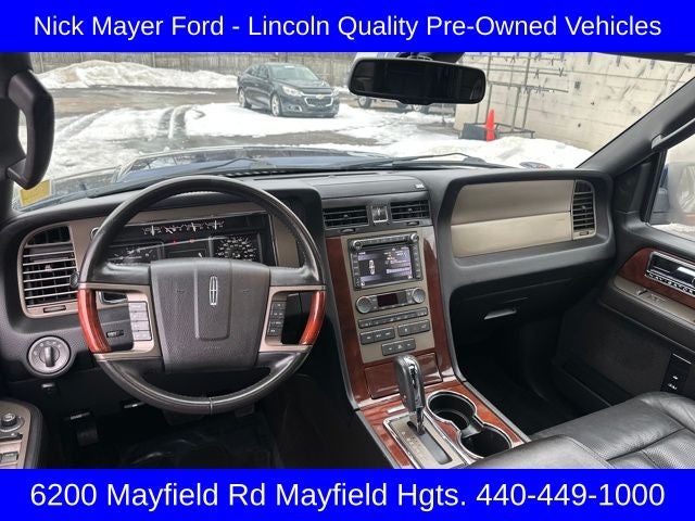 2011 Lincoln Navigator Base