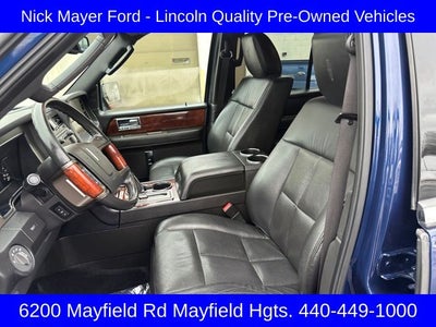 2011 Lincoln Navigator Base