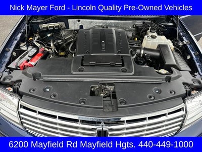 2011 Lincoln Navigator Base