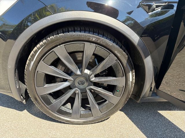 2022 Tesla Model X Base