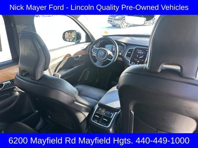 2022 Volvo XC90 T6 Momentum