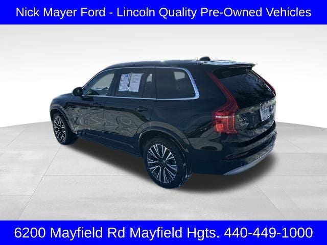 2022 Volvo XC90 T6 Momentum