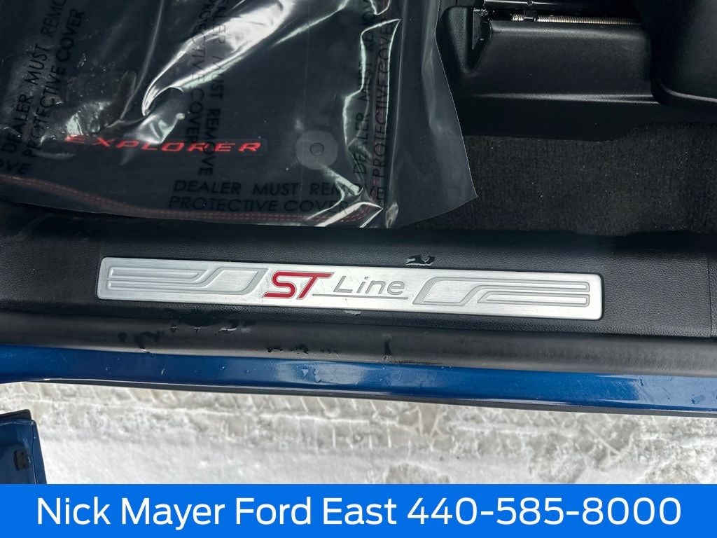 2022 Ford Explorer ST-Line