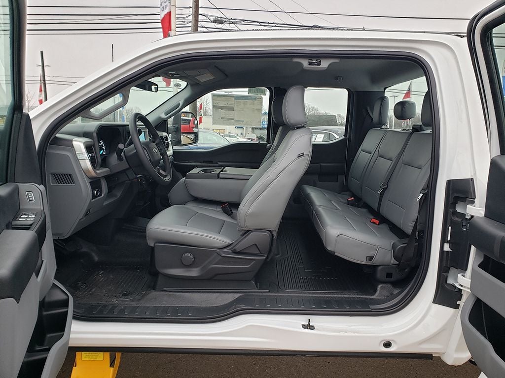 2025 Ford F-250SD XL