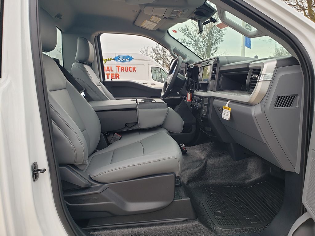 2026 Ford F-250SD BOSS 8FT PLOW XL