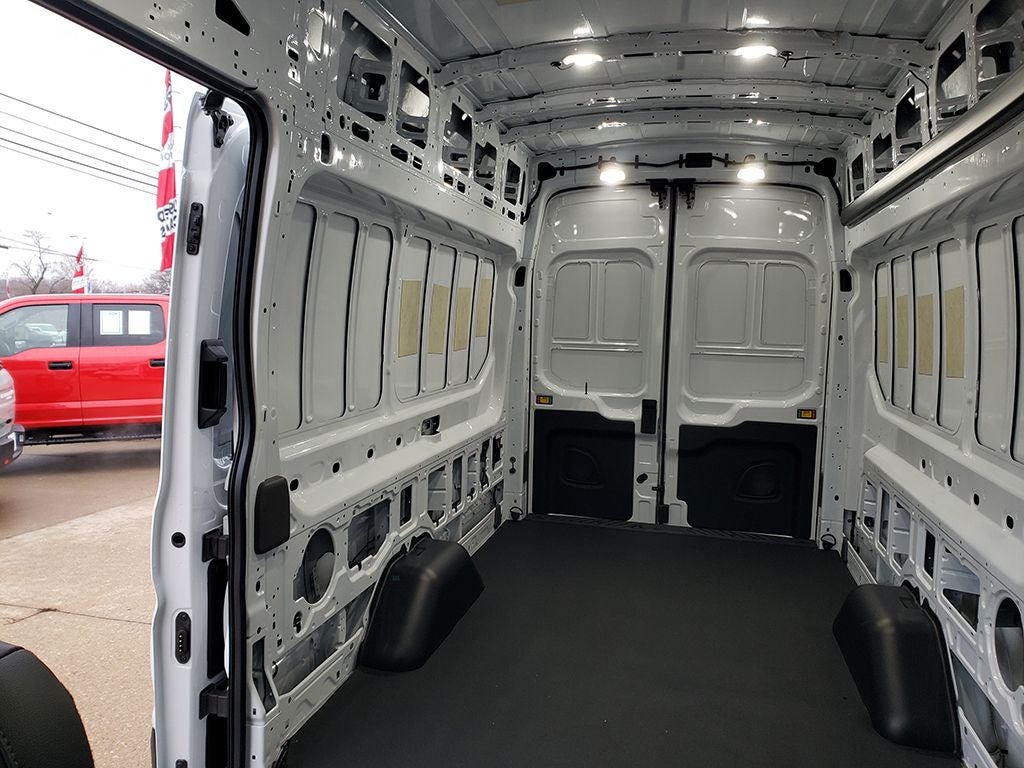 2025 Ford Transit-350 Base