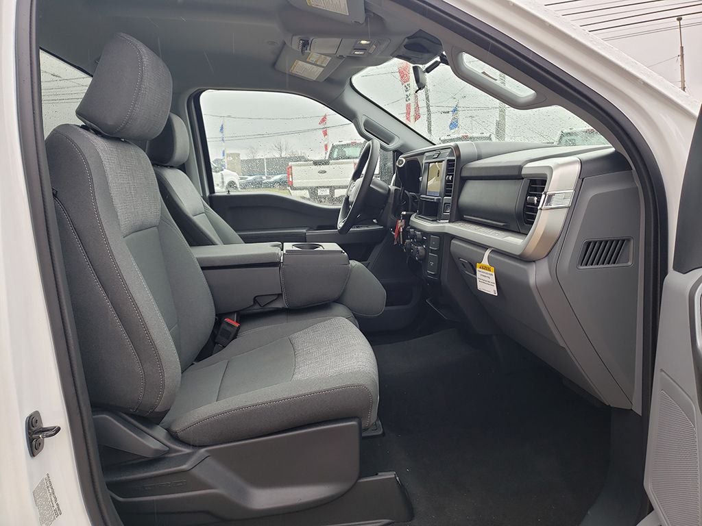 2025 Ford F-350SD XLT