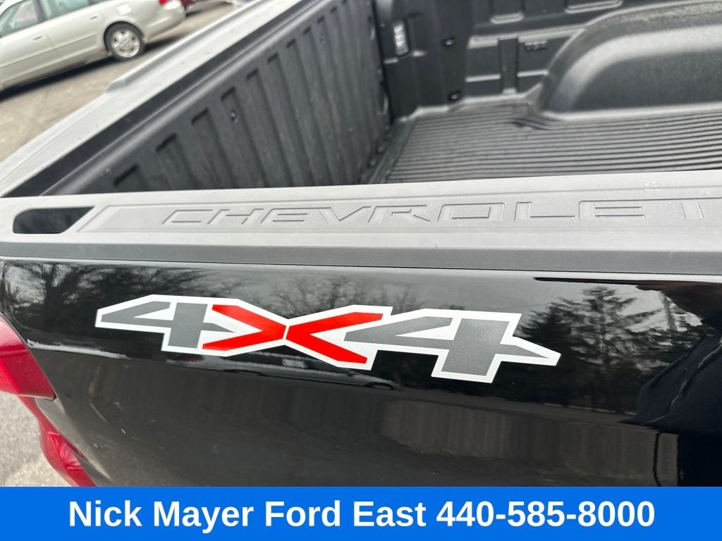 2025 Chevrolet Silverado 1500 LT LT1