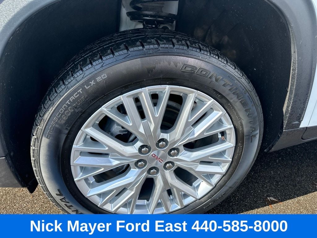 2024 GMC Acadia Elevation