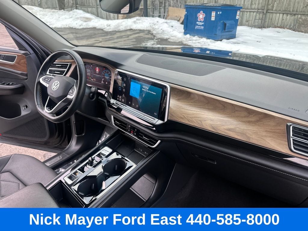 2024 Volkswagen Atlas 2.0T SE w/Technology