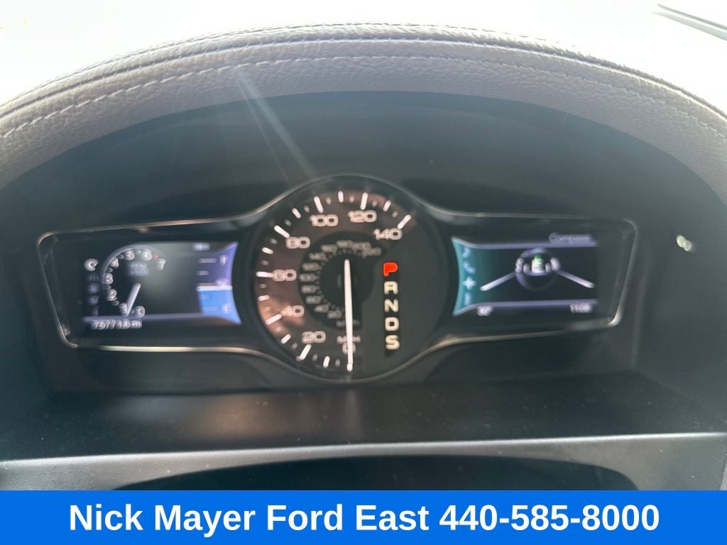 2013 Lincoln MKX Base