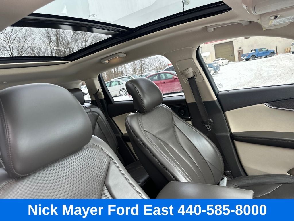 2019 Lincoln Nautilus Reserve