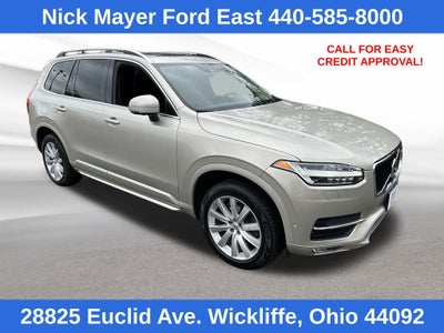 2018 Volvo XC90 T6 Momentum