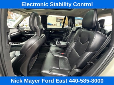 2018 Volvo XC90 T6 Momentum