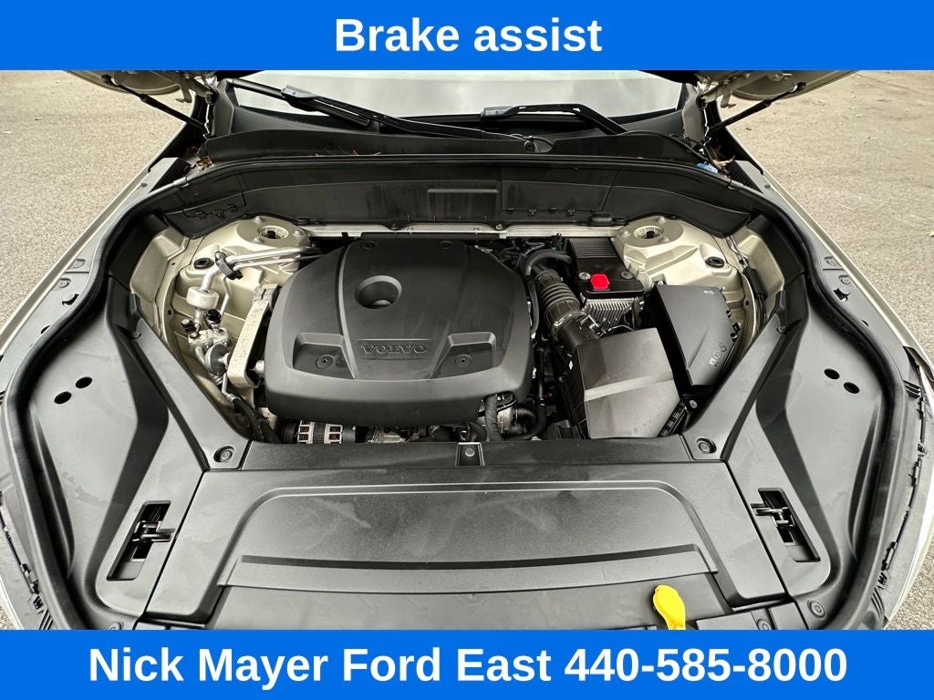 2018 Volvo XC90 T6 Momentum