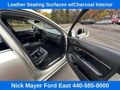 2018 Volvo XC90 T6 Momentum