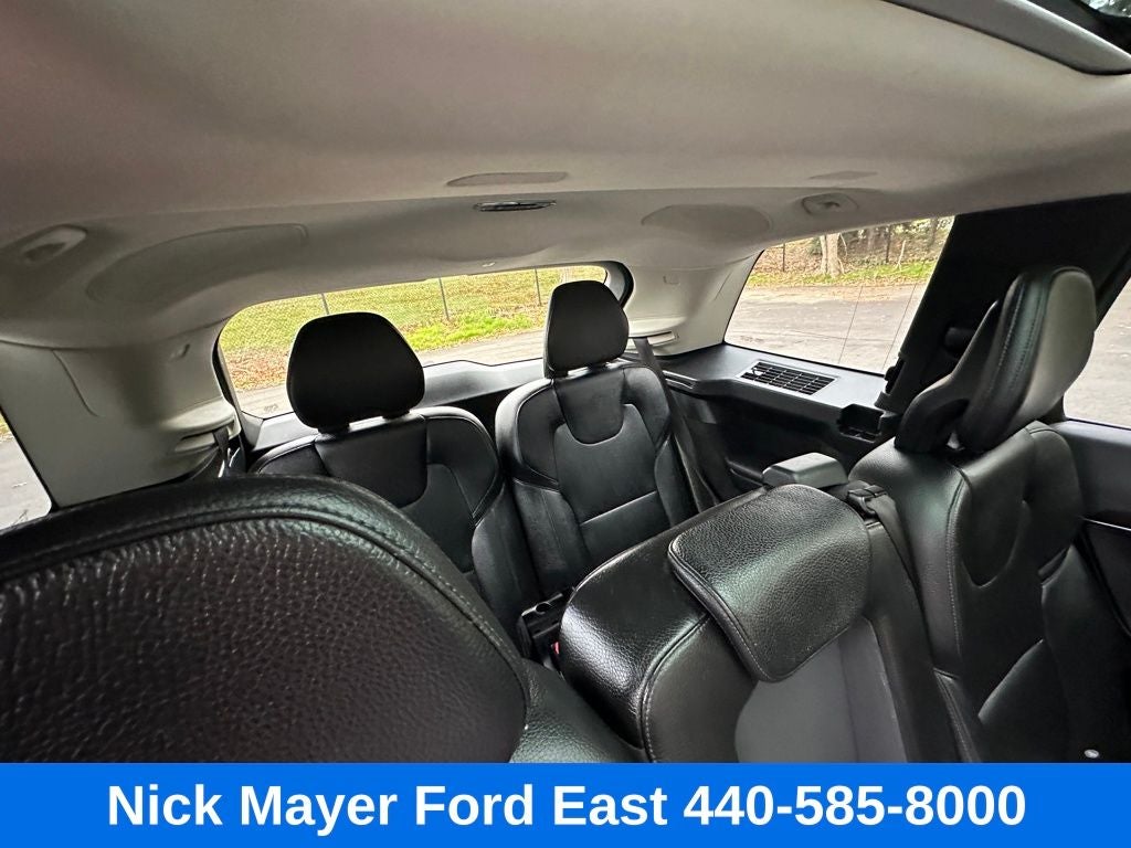 2018 Volvo XC90 T6 Momentum